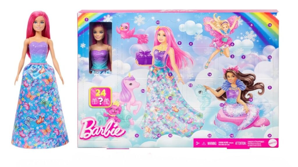 La muñeca y la caja del Calendario de Adviento Barbie 2024