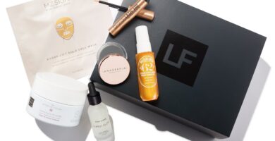 La caja negra y los productos de la caja Black Friday de Lookfantastic 2024