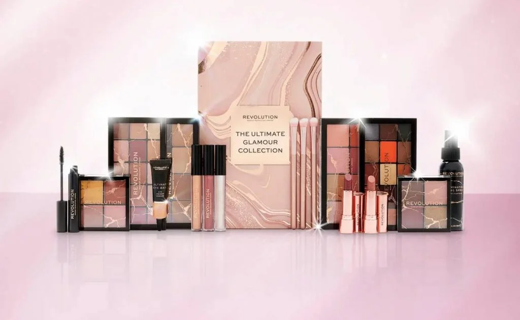 Calendario de Adviento Revolution Ultimate Glamour Collection 2021