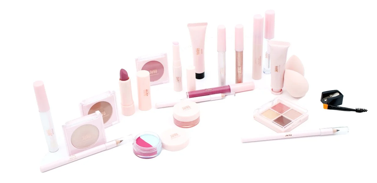 Calendario JöVő 2023 maquillaje