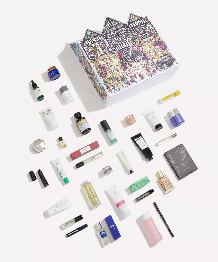 Los productos y la caja del Calendario de Adviento Liberty Beauty 2025