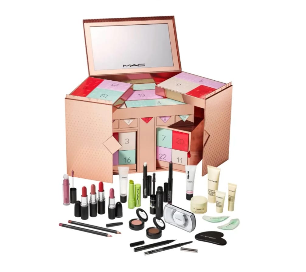 La caja y los productos del Calendario de Adviento MAC Cosmetics 2025