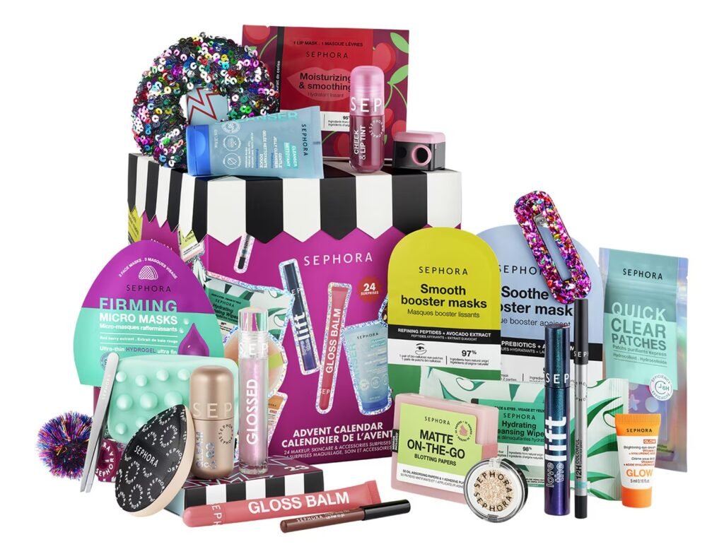 La caja y los productos del Calendario de adviento Sephora Collection 2026 La caja y los productos del Calendario de adviento Sephora Collection 2026