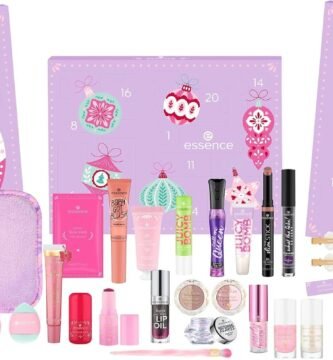 La caja y los productos del Calendario de adviento Essence 2026 "The Holiday Tree"