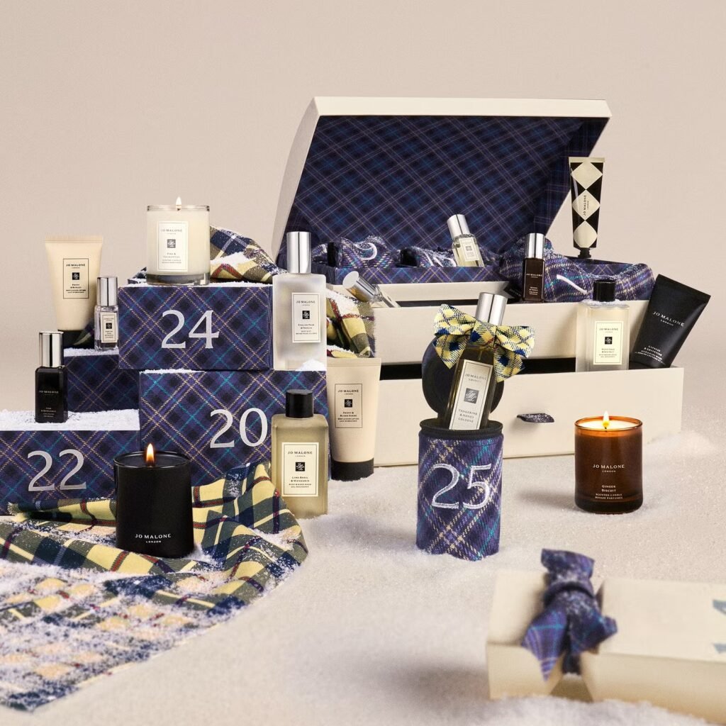 El cofre y los productos del Calendario de adviento Jo Malone 2026