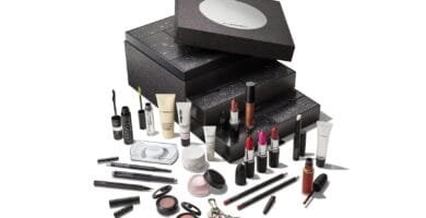 Calendario de adviento MAC Cosmetics 2026: avance de contenido 5 La caja y los productos del Calendario de adviento MAC Cosmetics 2026