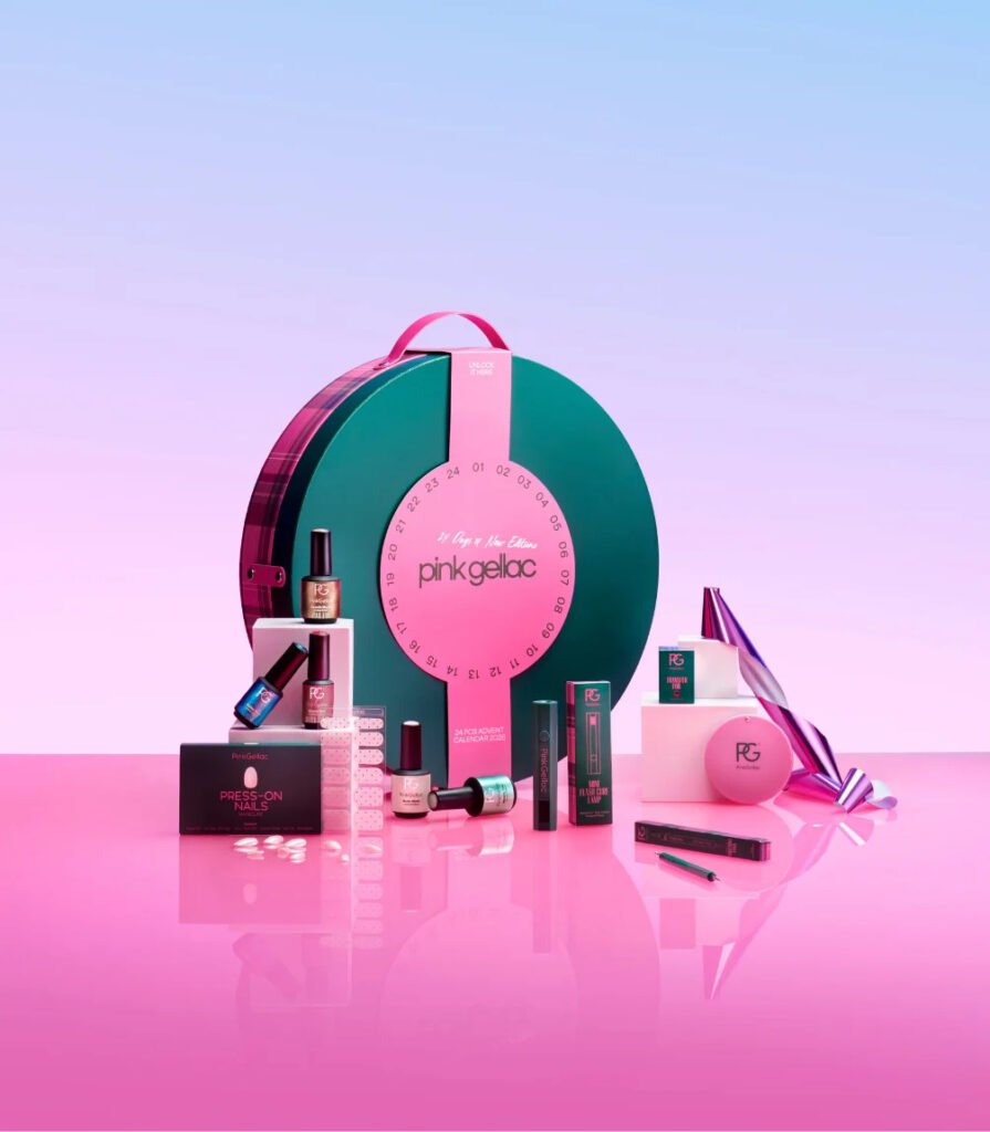 La caja y los productos del Calendario de adviento Pink Gellac 2026