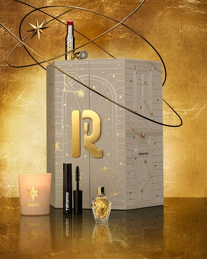 La caja y algunos productos del Calendario de adviento Rabanne 2025