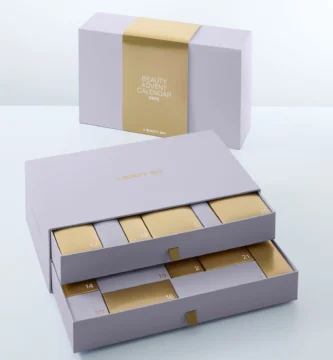 Calendario de adviento Beauty Bay 2025, ya a la venta 2 La caja del Los productos del Calendario de Adviento Beauty Bay 2025