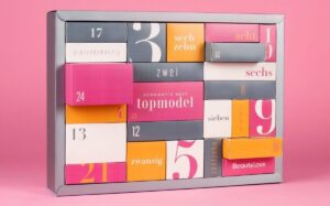 Calendarios De Adviento BeautyLove 2023 Barbara, Pink, Black