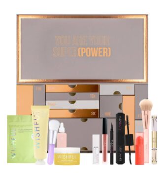 Calendario de Adviento Huda Beauty 2022