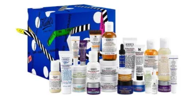 La caja y los productos del Calendario de Adviento Kiehl's 2024