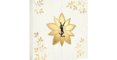 Calendario de Adviento Yves Saint Laurent 2024 2 La caja blanca y dorada del Calendario de Adviento Yves Saint Laurent 2024