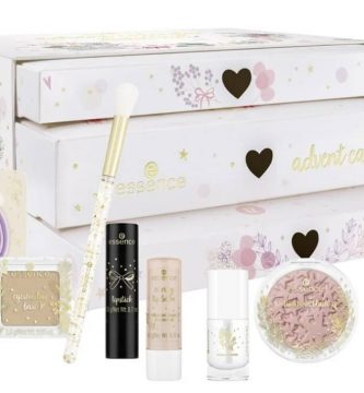 Calendario de Adviento Essence 2021