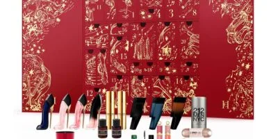 Calendario de adviento Carolina Herrera 2025, ya a la venta 16 La caja y los productos del Calendario de adviento Carolina Herrera 2025