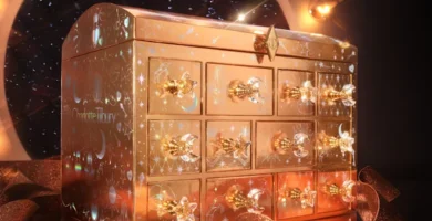 El cofre dorado del Calendario de adviento Charlotte Tilbury 2025