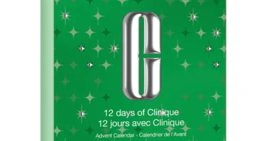 La caja del Calendario de adviento Clinique 2025