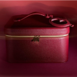 La bolsa neceser del Calendario Niche Beauty Luxury 2026