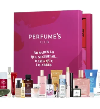 La caja y los productos del Calendario de adviento Perfume's Club 2025