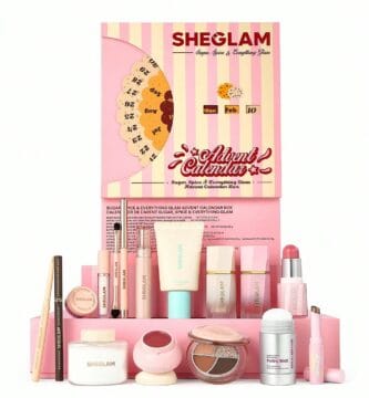 La caja y los productos del Calendario de adviento SHEGLAM 2025
