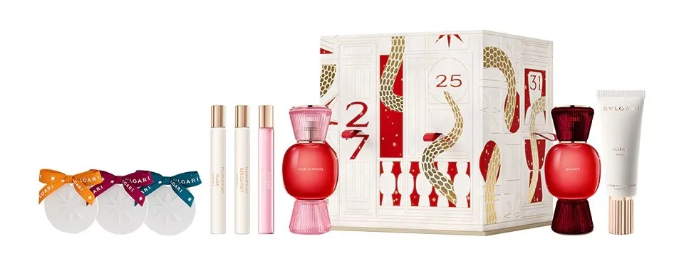 La caja y los productos del Calendario de cierre de año Bvlgari Allegra 2025
