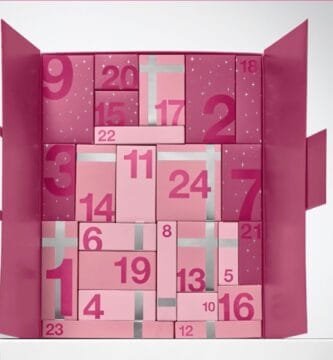 La caja abierta del Calendario de adviento Clinique 2026