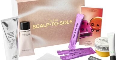 La caja y los productos de Cult Beauty Scalp to Sole Edit