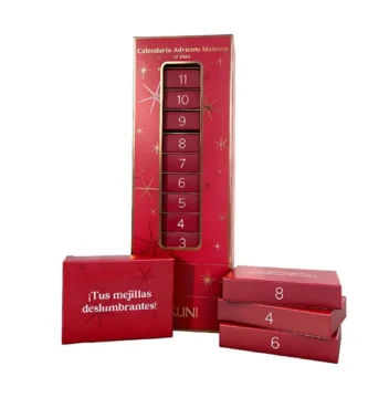 La caja y algunas cajitas individuales del Calendario de adviento Druni Make Up 2025