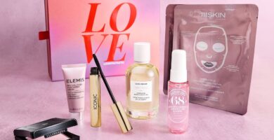 La caja de la Edición de Belleza San Valentín de Lookfantastic 2025 con los seis productos que incluye