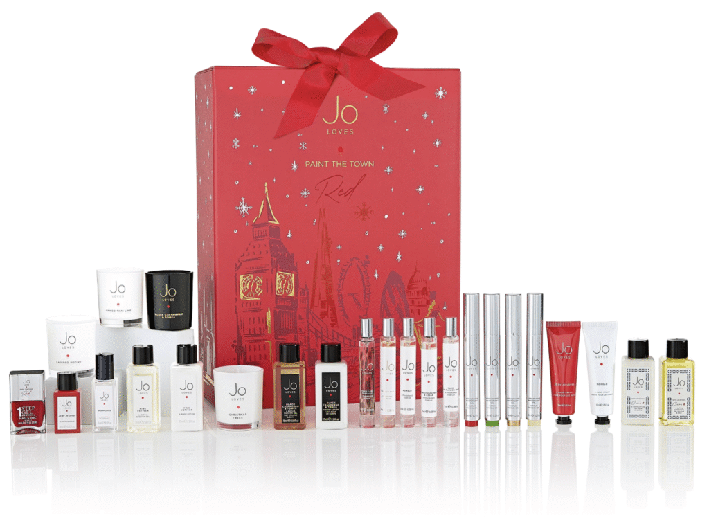 La caja y los productos del Calendario de adviento Jo Loves 2025