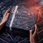 La preciosa caja del Calendario de Adviento Lancôme 2024