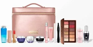 Lancôme Beauty Box 2025 de 12 días 2 El bolso-neceser y los productos de la Lancôme Beauty Box 2025