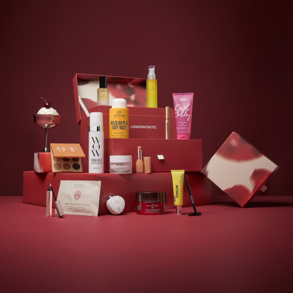 Cofre Lookfantastic 2025 "Joyas de Belleza", ya a la venta 1 La caja y los productos del Cofre Lookfantastic 2025 "Joyas de Belleza"