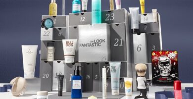 La caja y los productos del Calendario de Adviento Lookfantastic Iconic Grooming 2024