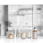 La caja y los productos del Calendario de Adviento Maison Margiela Fragrance 2024