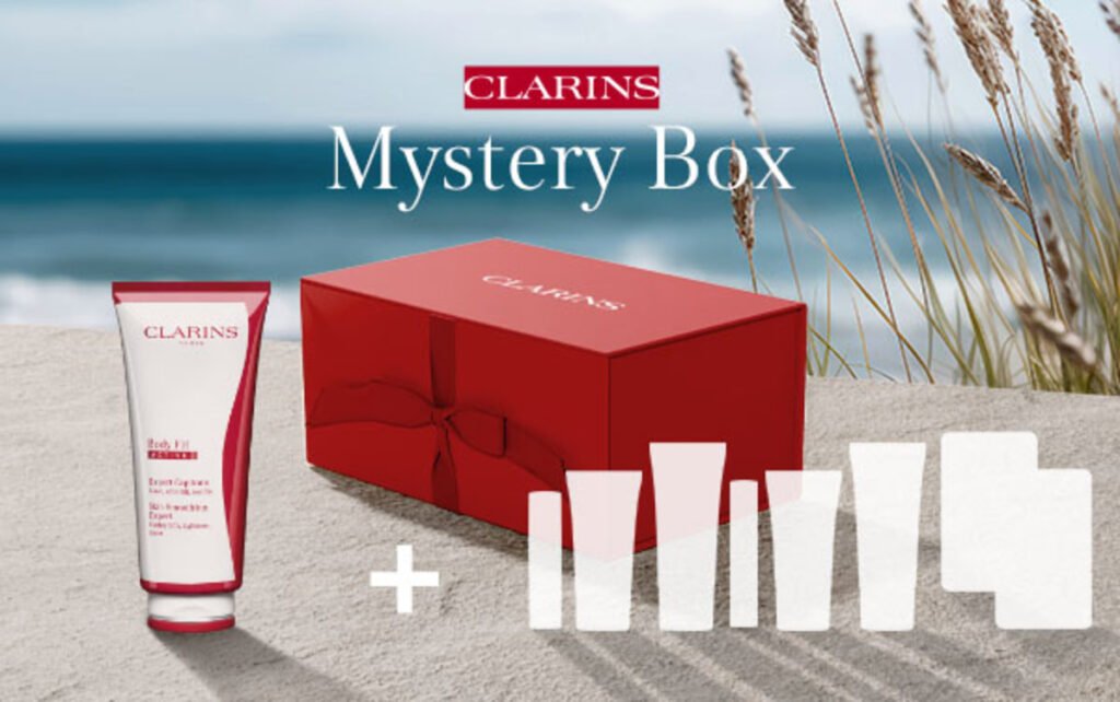 La caja de la Mistery Box de Clarins con uno de los 9 productos y la silueta de los 8 restantes