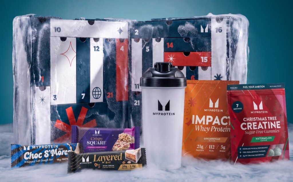 La caja y algunos de los productos del Calendario de adviento Myprotein 2026