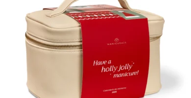 La bolsa neceser del Calendario de adviento Manicura24 2025