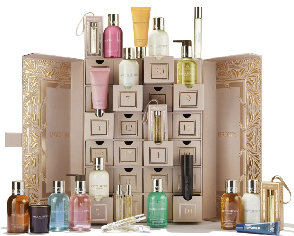 La caja y los productos del Calendario de adviento Molton Brown 2025