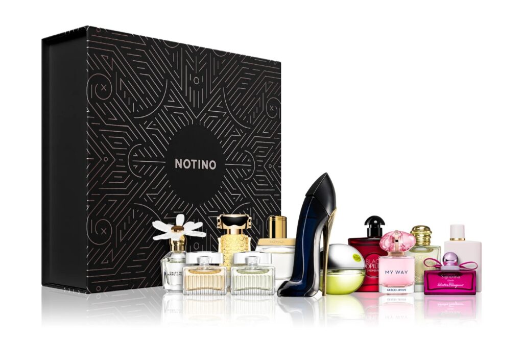 La caja negra y los productos del Calendario de Adviento Notino 2024 de Perfumes