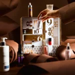 La caja y algunos de los productos del Calendario de adviento Notino 2025