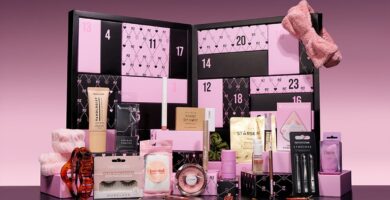 La caja y los productos del Calendario de Adviento Pretty Little Thing 2024