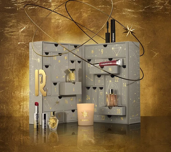 La caja y algunos productos del Calendario de adviento Rabanne 2025