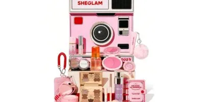 La caja y los productos del Calendario de Adviento SHEGLAM 2024