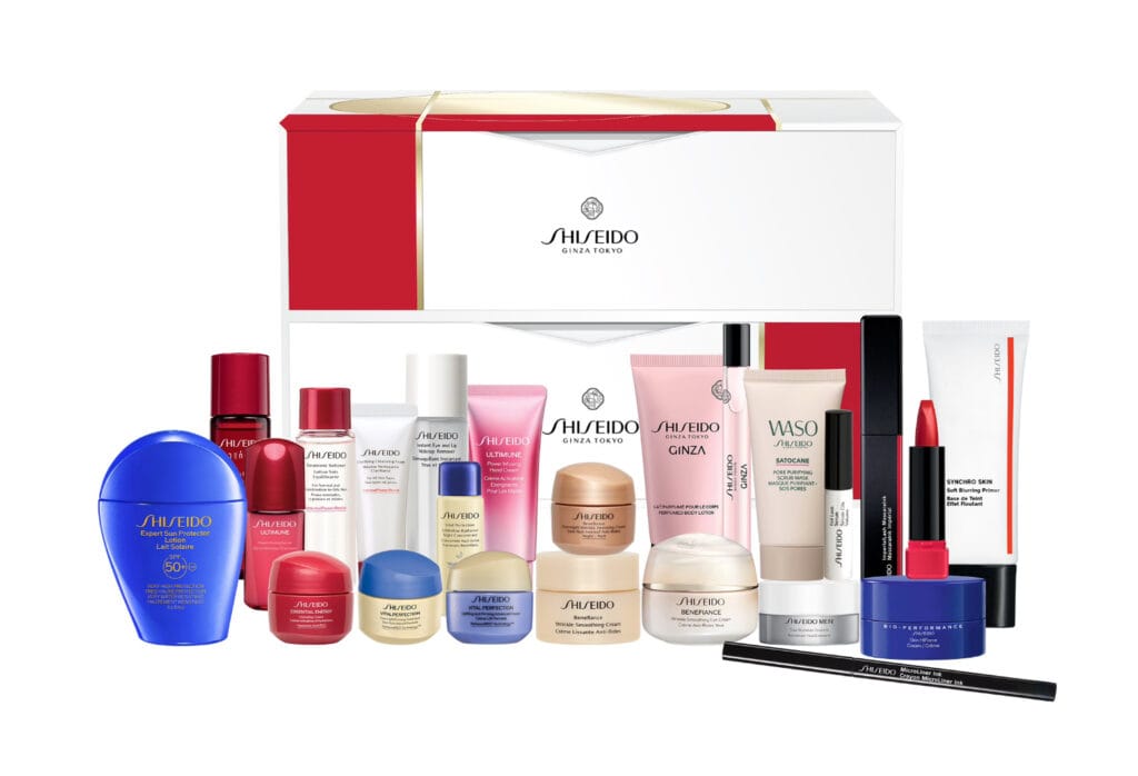 La caja y los productos del Calendario de adviento Shiseido 2025
