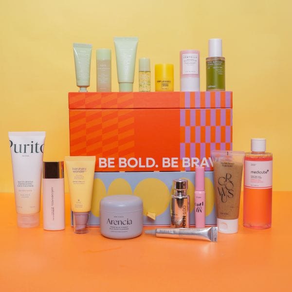 La caja y los productos del Calendario de adviento Stylevana 2025
