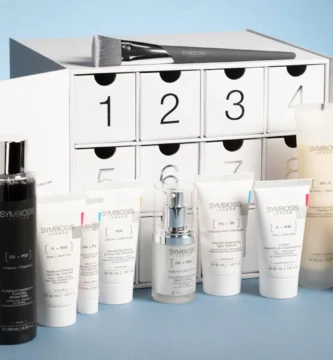 Calendario de adviento Symbiosis Skincare 2025, por 102,60 euros 2 La caja y los productos del Calendario de adviento Symbiosis Skincare 2025