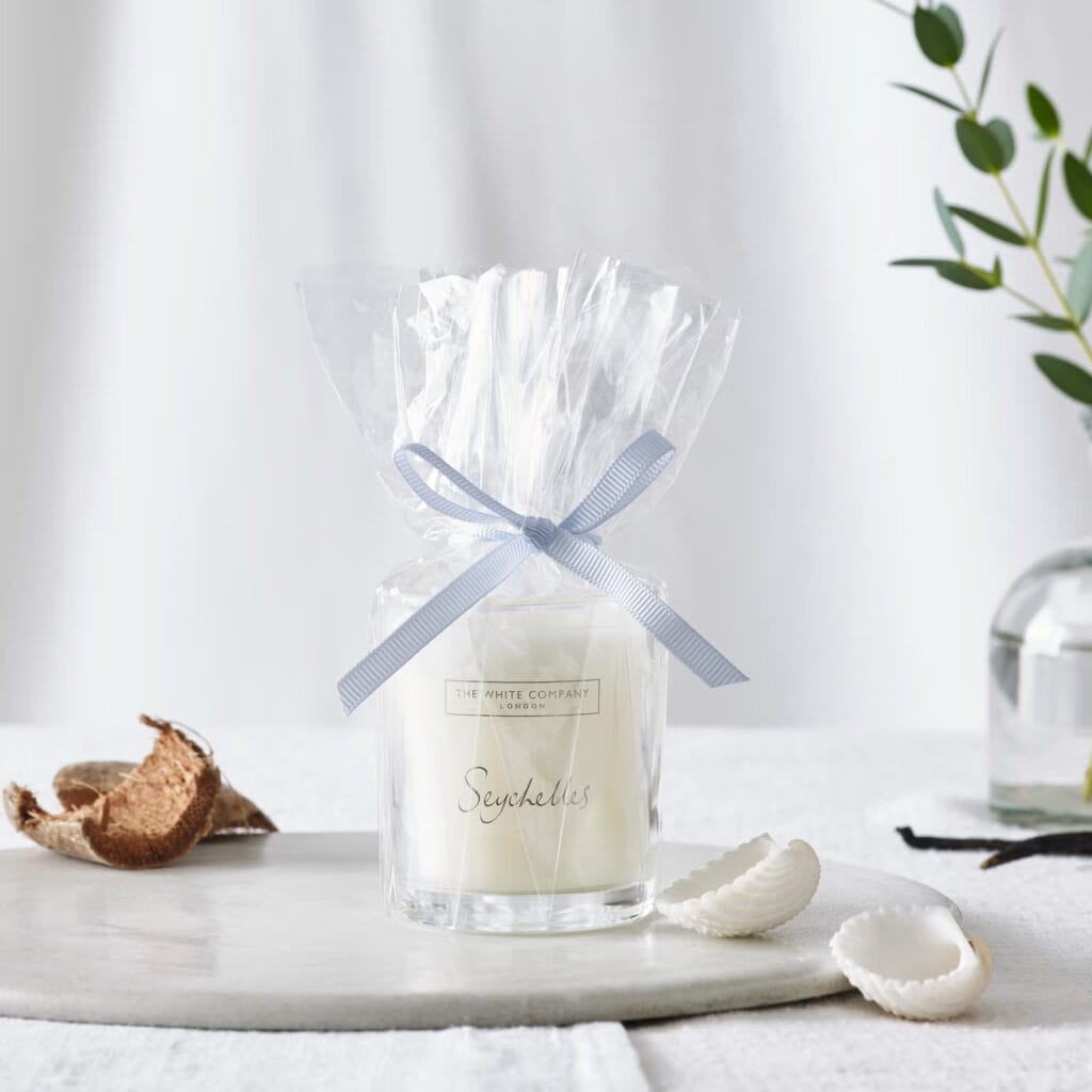 Vela The White Company