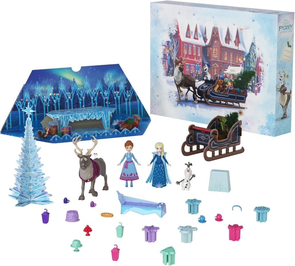 La caja y las figuras y piezas del Calendario de Adviento Mattel Disney Frozen 2024