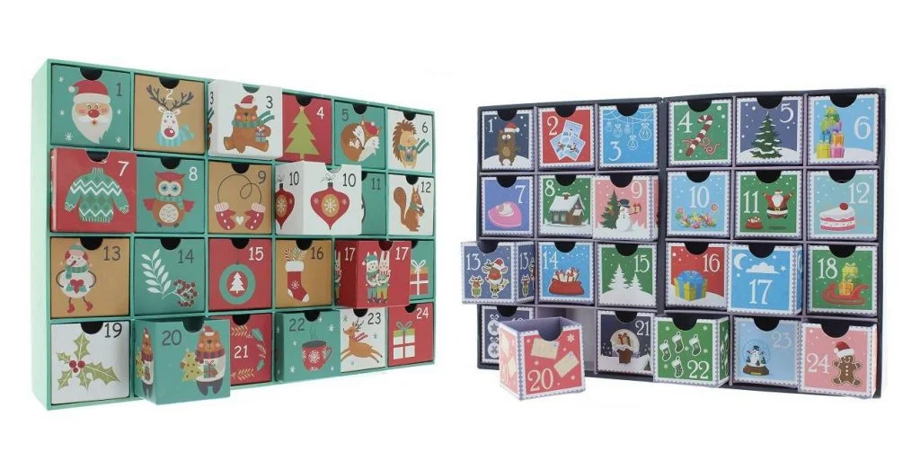 Calendarios de adviento para rellenar 1 Dos calendarios de Adviento con cajones vacíos para poder rellenar con regalos